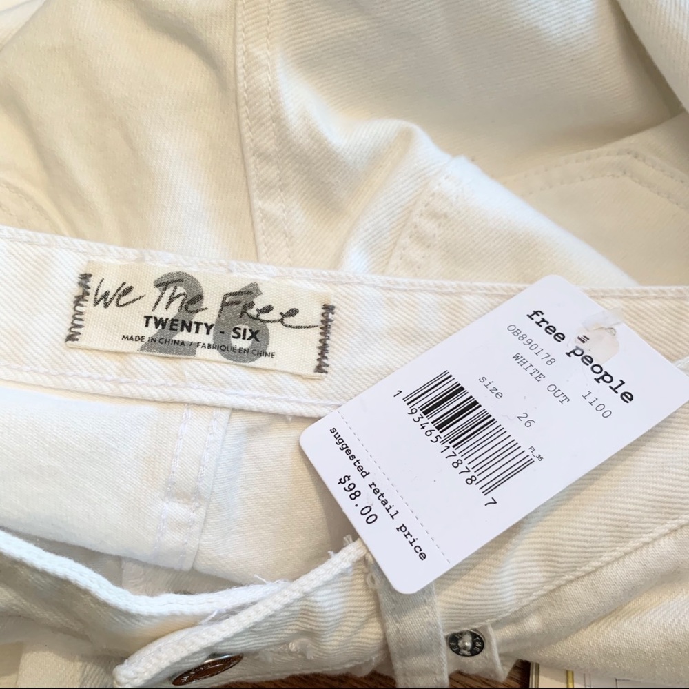 Free People High Rise Straight Flare White Jean 26 - Picture 6 of 6